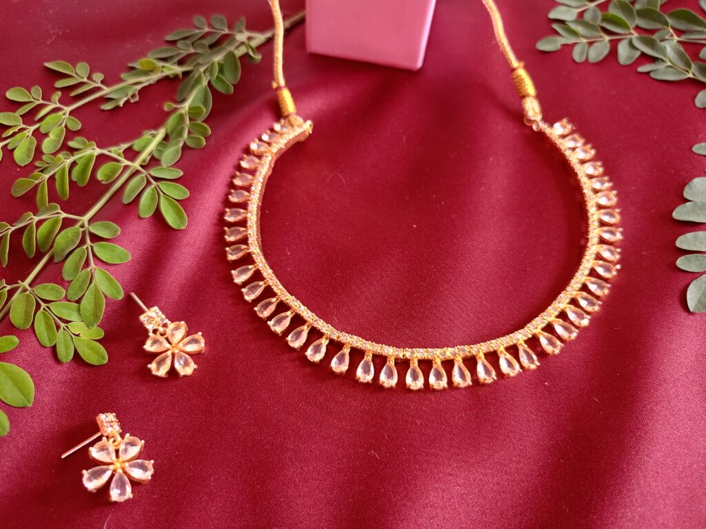 Elegant Crystal Diamonds Necklace Earrings set