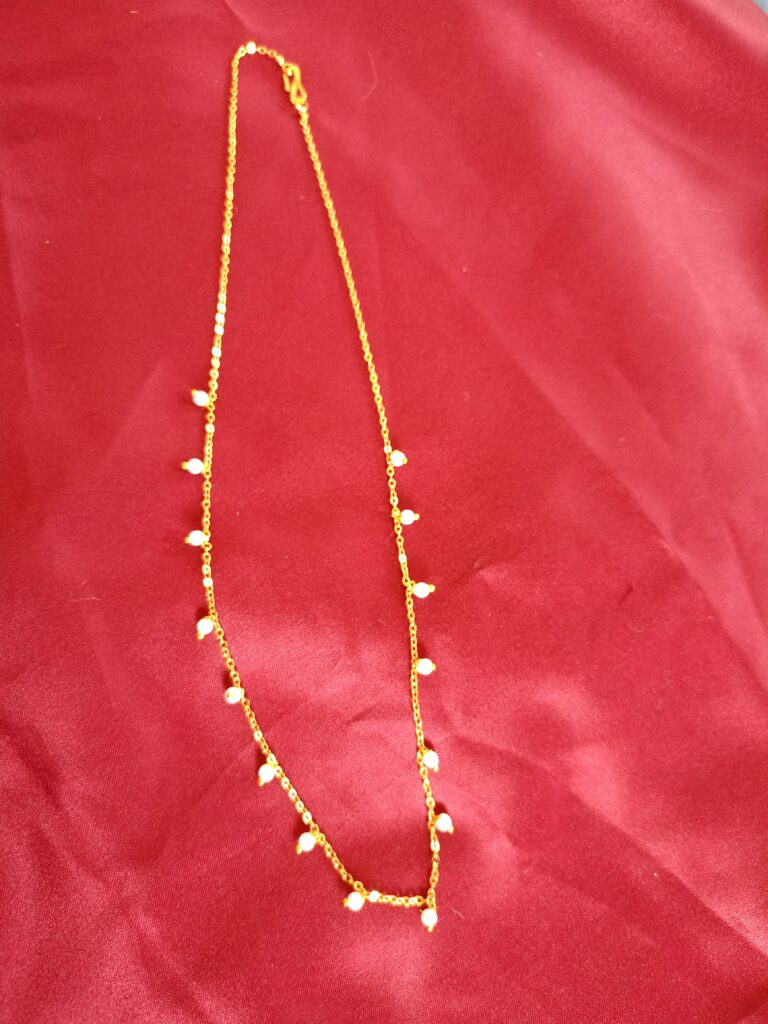 Elegant Dangling BeadS Necklace
